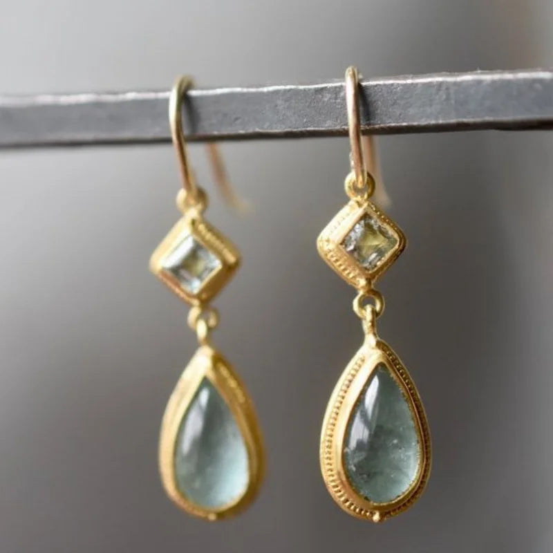 Beautiful Gold Earring with Unique Style