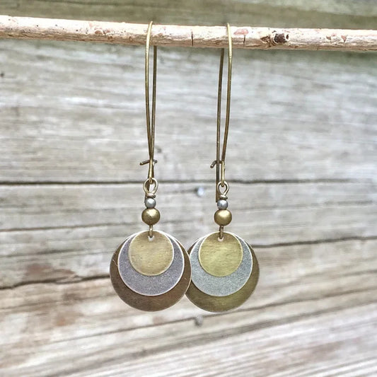 Beautiful Gold Earring with Unique Style
