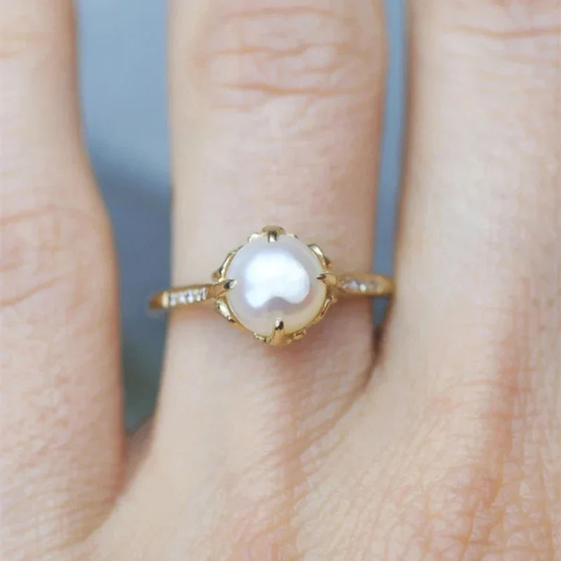 Charming Pearl Ring for Any Occasion