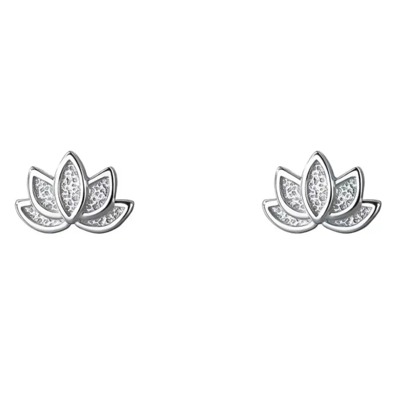 Elegant Silver Earring for Every Occasion