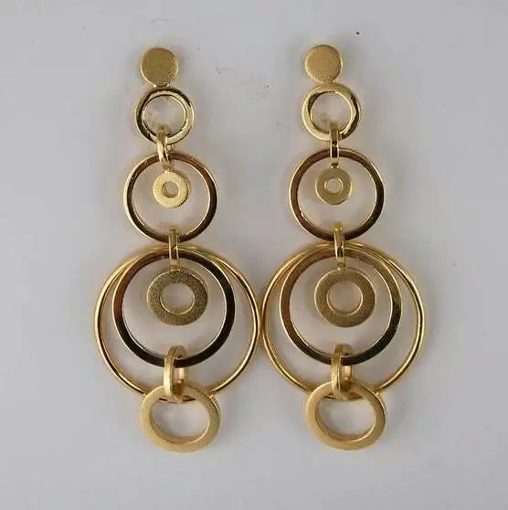 Beautiful Gold Earring with Unique Style
