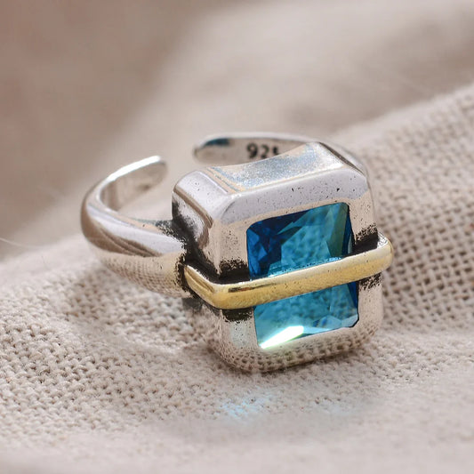 Charming Silver Ring for Any Occasion