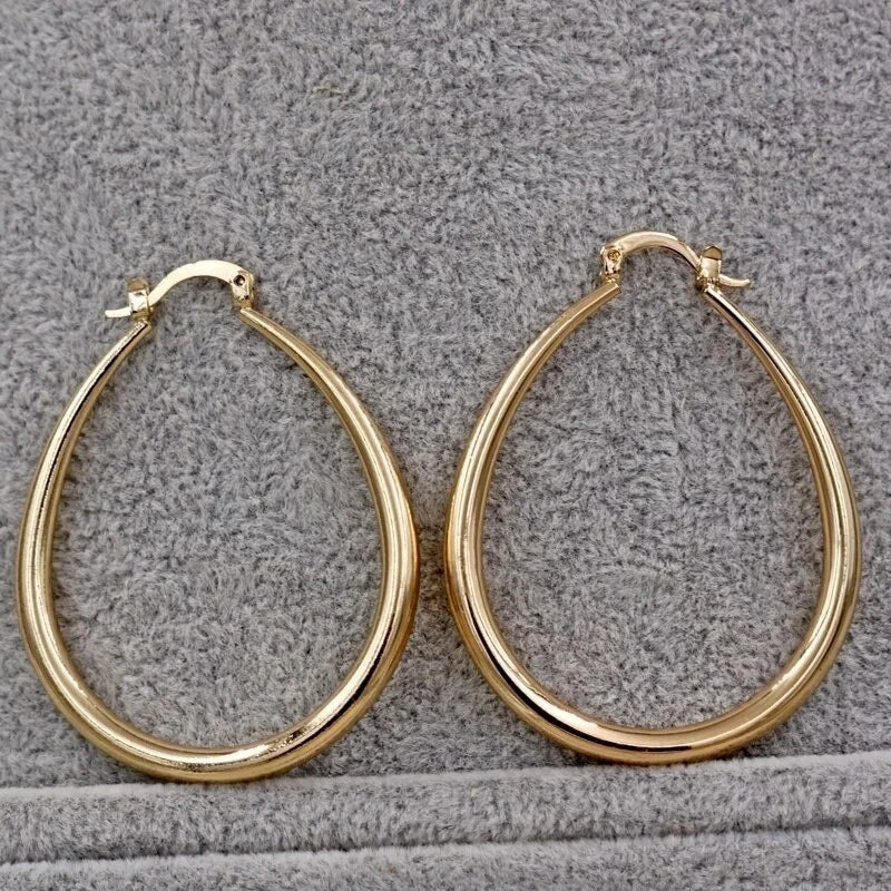 Vintage Handmade Gold Earring