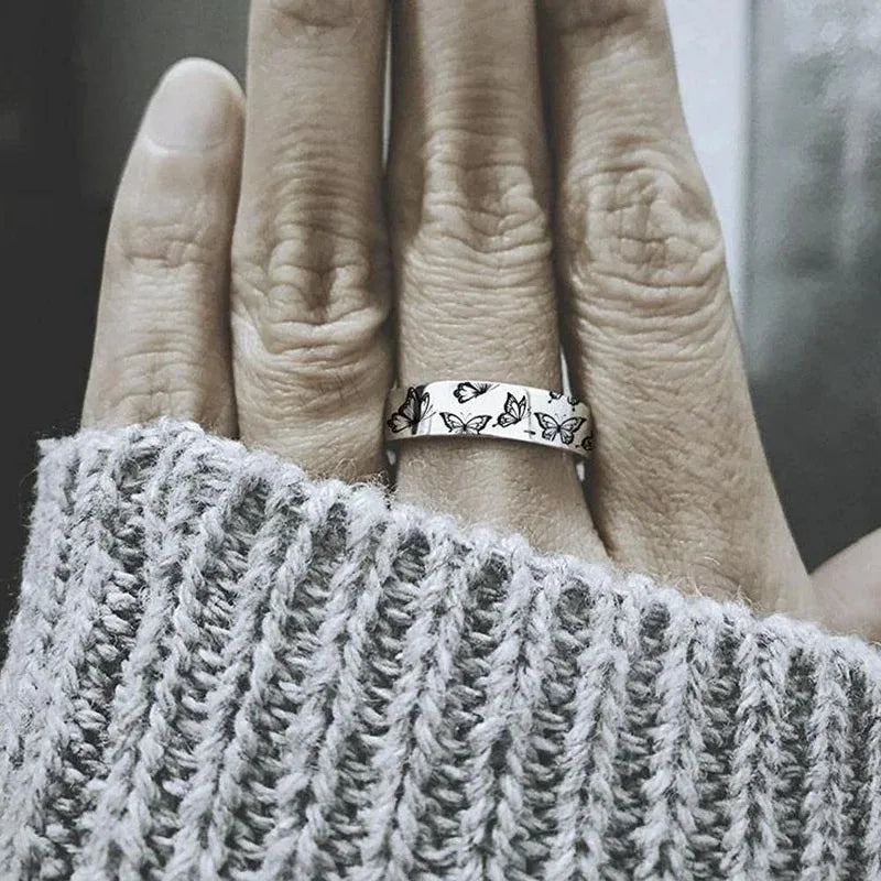 Romantic Silver Ring for Special Moments
