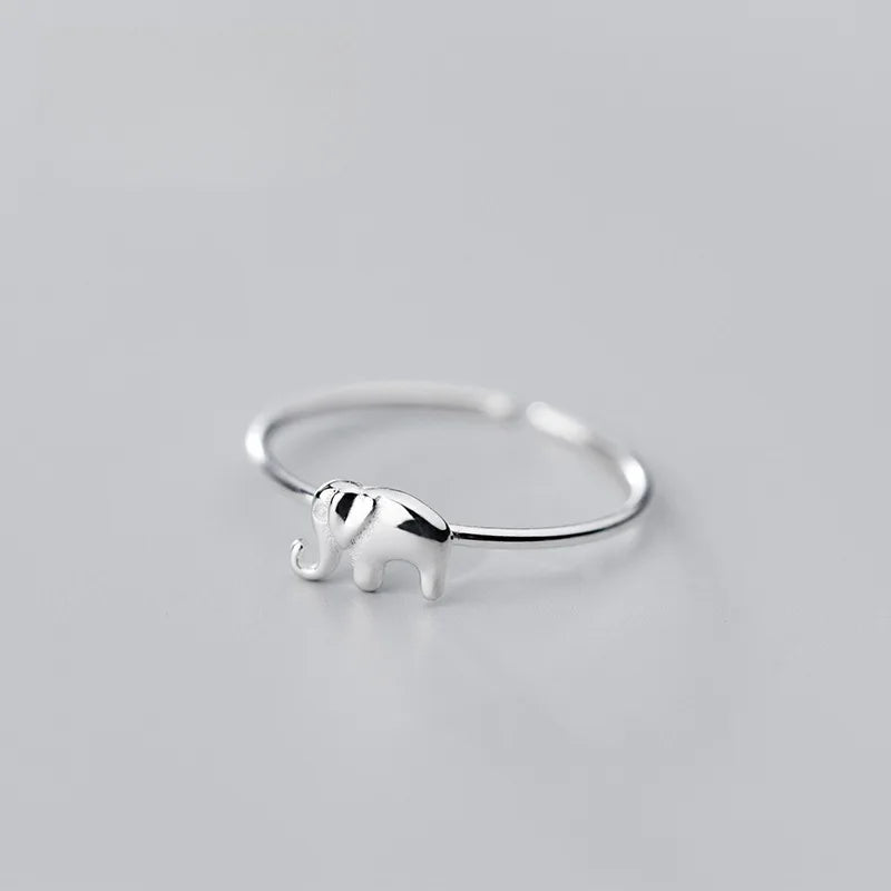 Elegant Silver Ring for Every Occasion