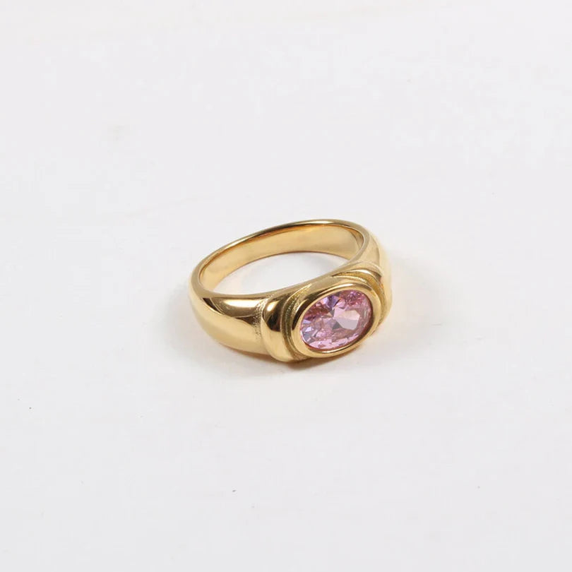 Romantic Gold Ring for Special Moments