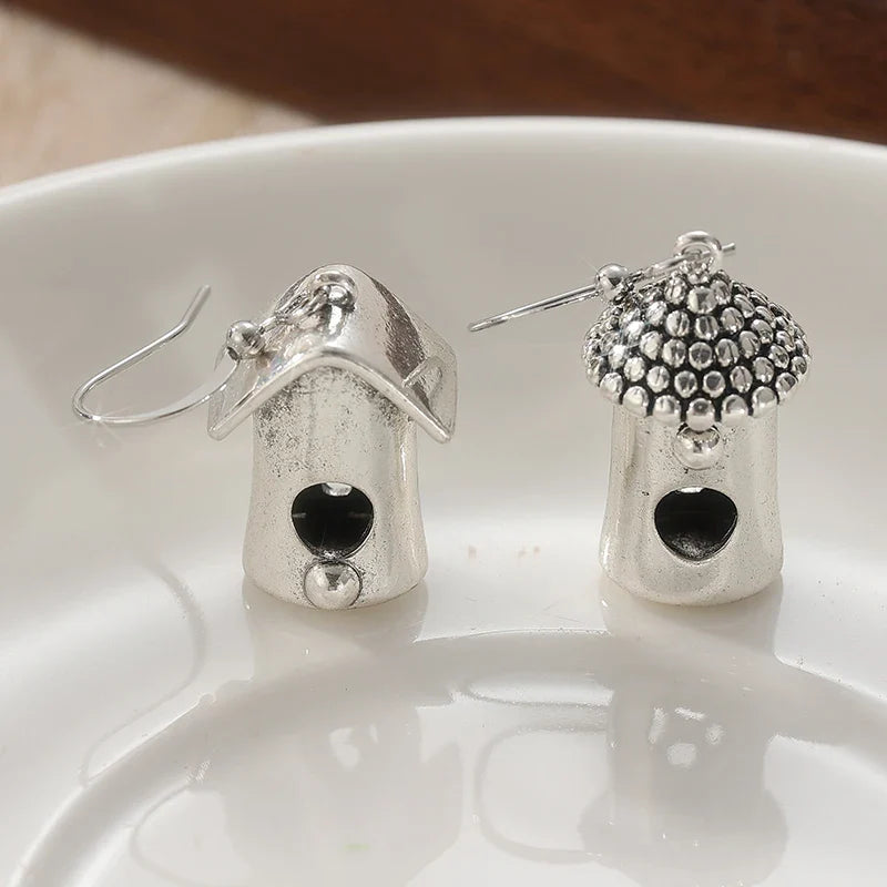 Romantic Silver Earring for Special Moments