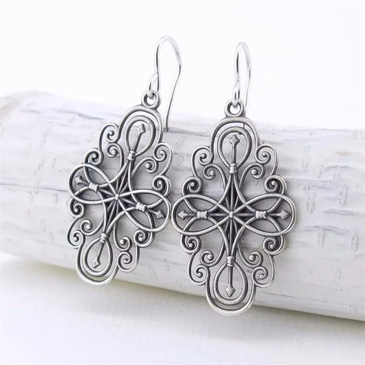 Vintage Handmade Silver Earring