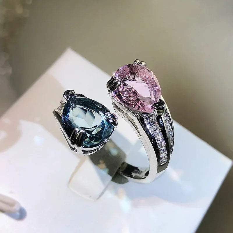 Classic Silver Ring with Timeless Appeal