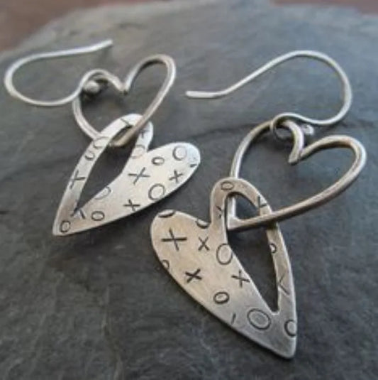 Elegant Silver Earring for Every Occasion