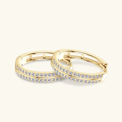 Charming Gold Earring for Any Occasion