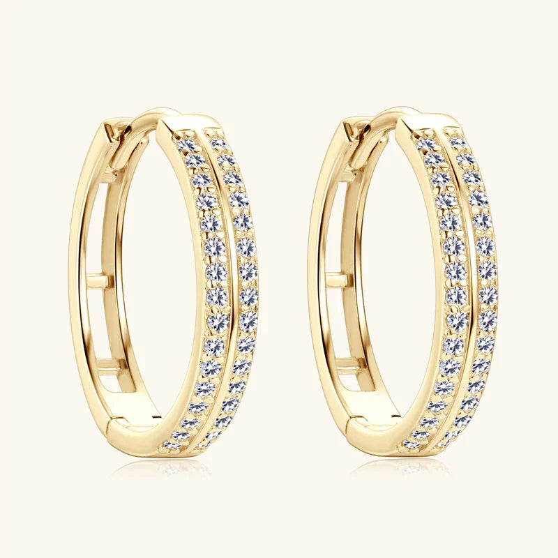 Charming Gold Earring for Any Occasion