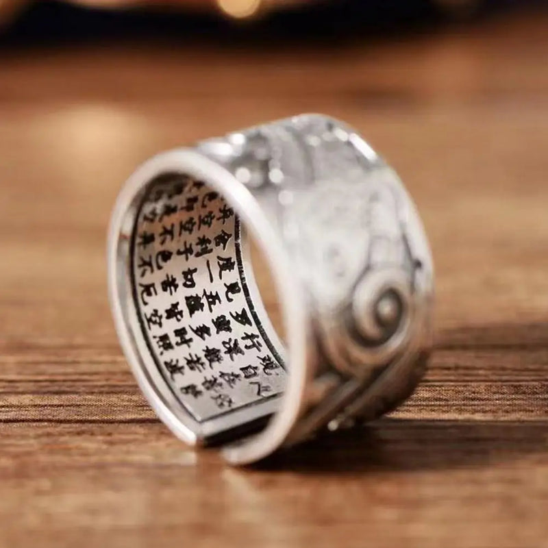 Charming Ring for Any Occasion