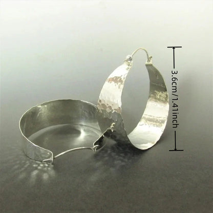 Elegant Silver Earring for Every Occasion