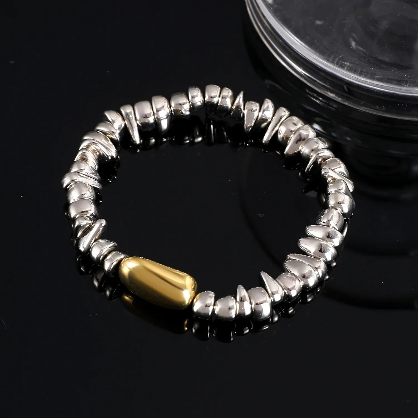 Classic Set with Timeless Appeal