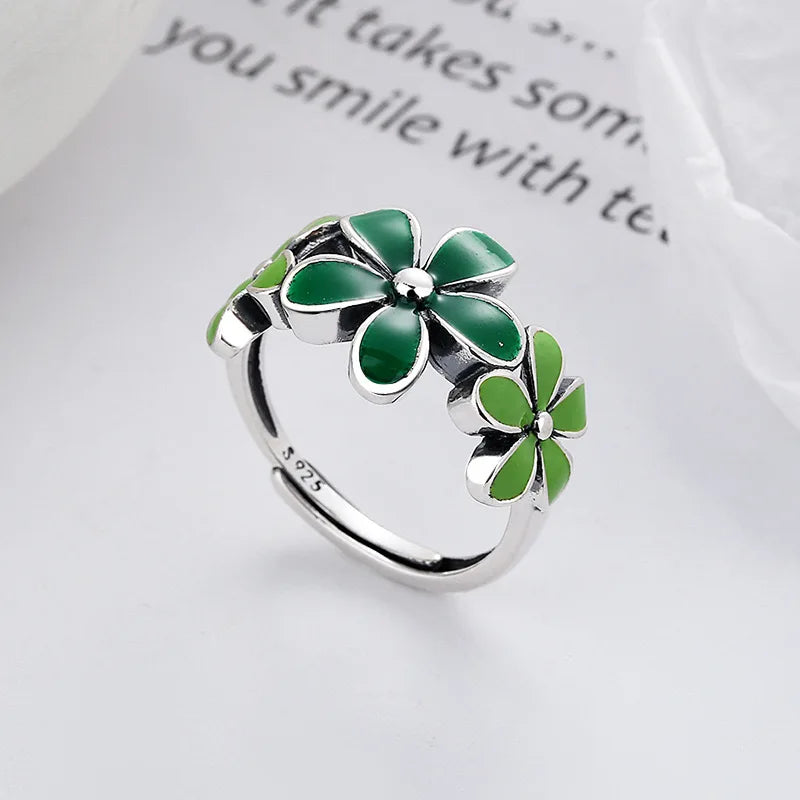 Charming Silver Ring for Any Occasion