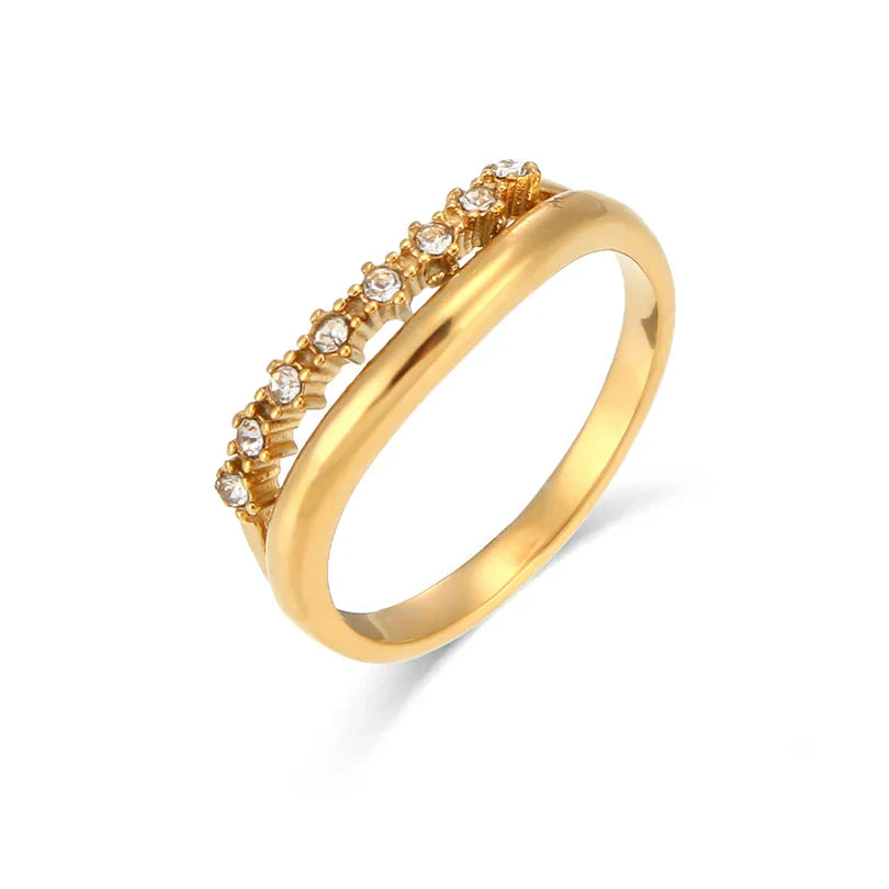 Romantic Gold Ring for Special Moments