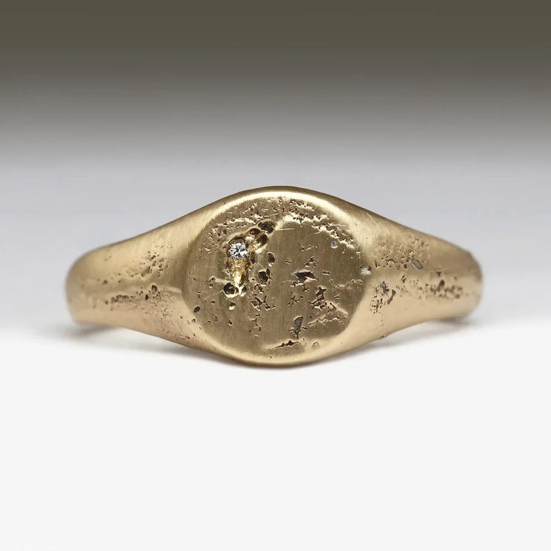 Beautiful Gold Ring with Unique Style