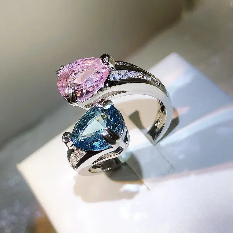 Classic Silver Ring with Timeless Appeal