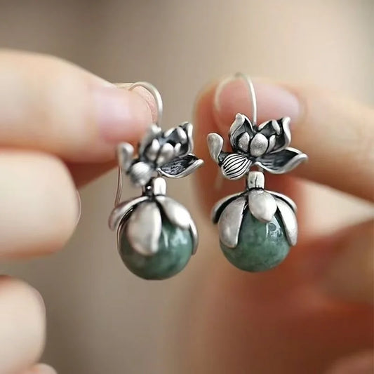 Beautiful Silver Earring with Unique Style