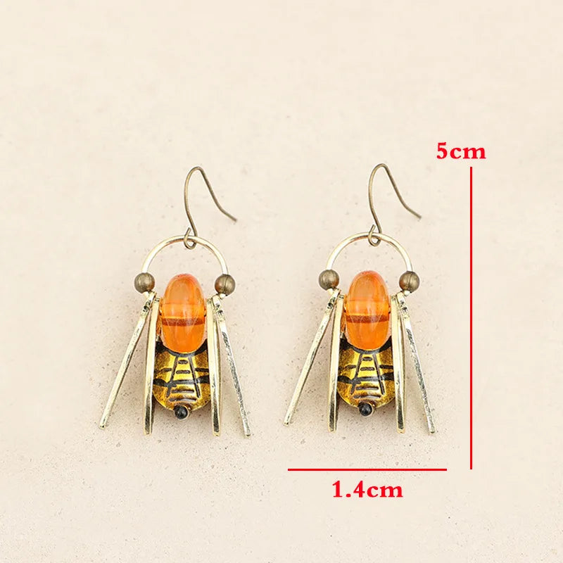 Romantic Gold Earring for Special Moments