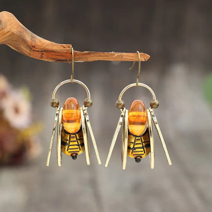 Romantic Gold Earring for Special Moments