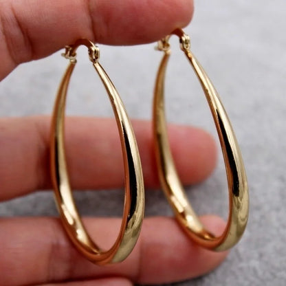 Vintage Handmade Gold Earring