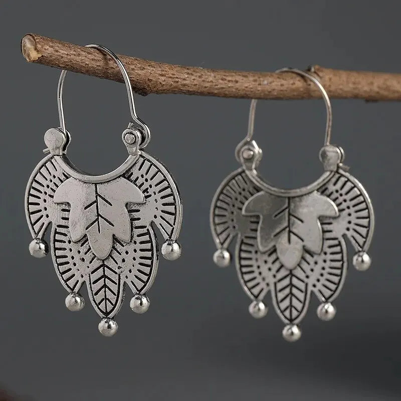 Vintage Handmade Silver Earring