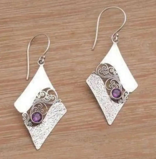 Classic Earring with Timeless Appeal