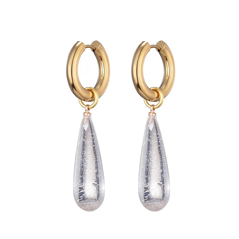 Romantic Gold Earring for Special Moments