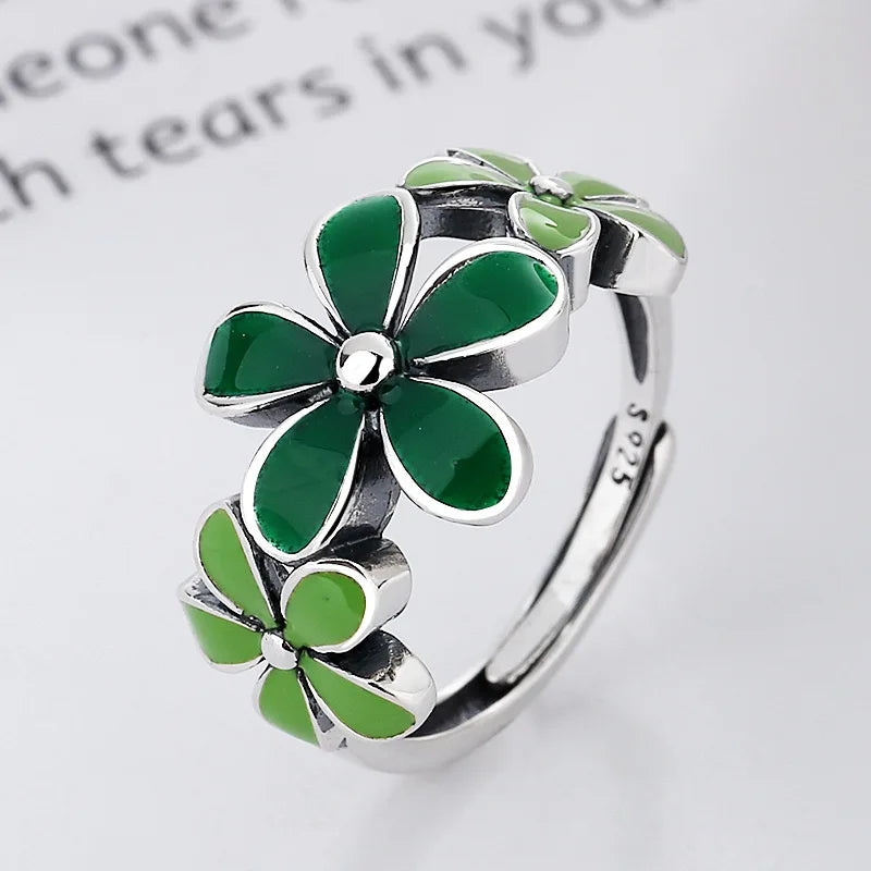 Charming Silver Ring for Any Occasion