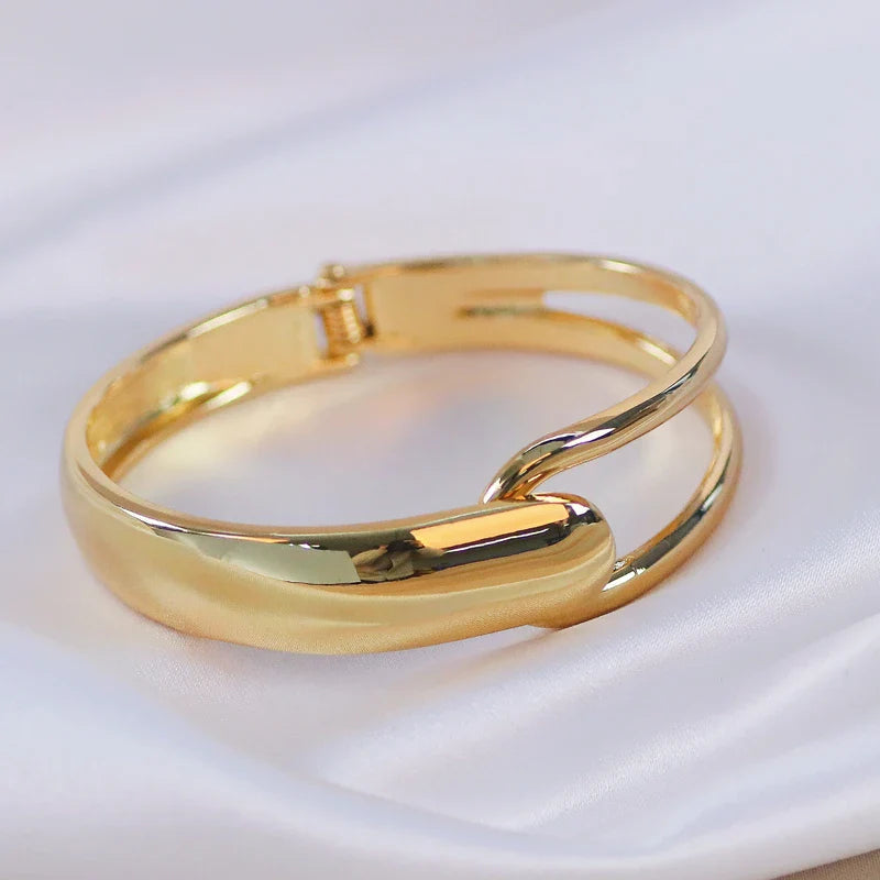 Vintage Handmade Gold Bracelet