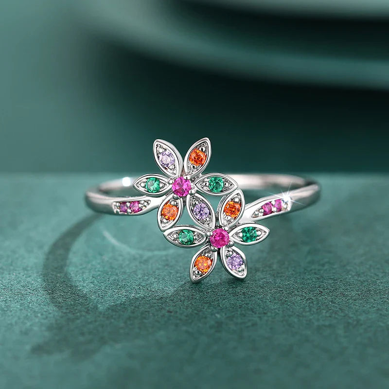Classic Silver Ring with Timeless Appeal
