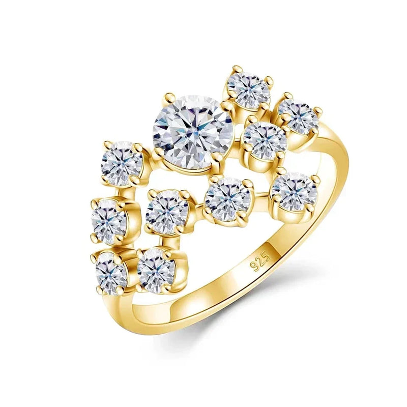 Classic Gold Ring with Timeless Appeal