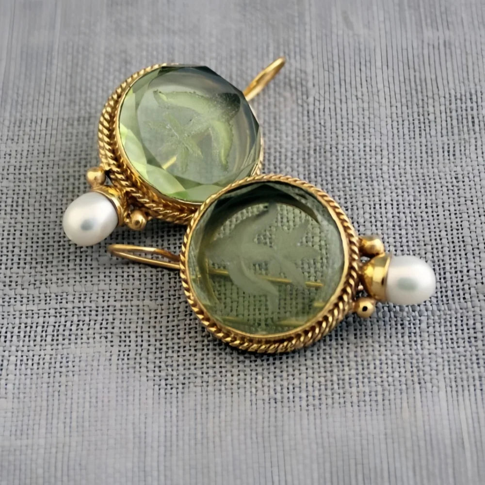 Beautiful Pearl Earring with Unique Style