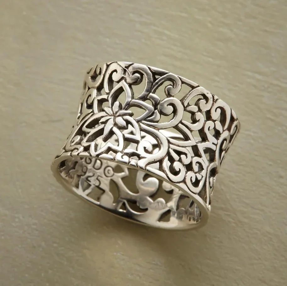 Charming Ring for Any Occasion