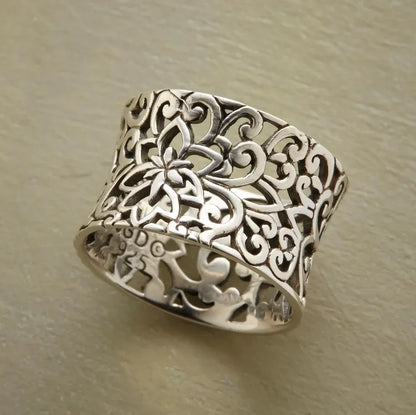 Charming Ring for Any Occasion
