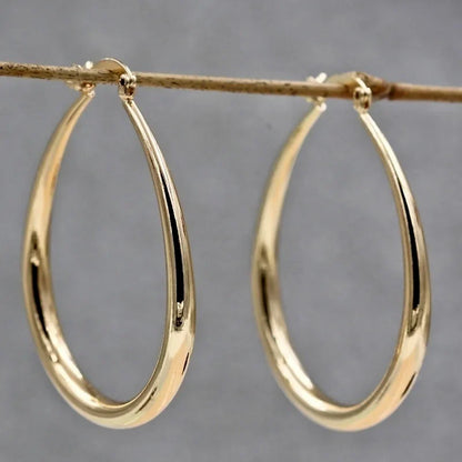 Vintage Handmade Gold Earring