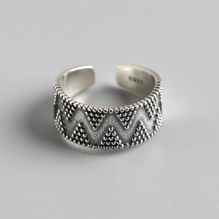 Romantic Silver Ring for Special Moments