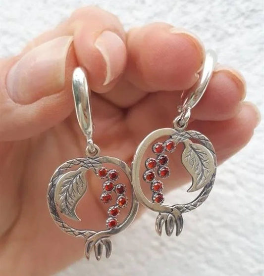 Vintage Handmade Earring