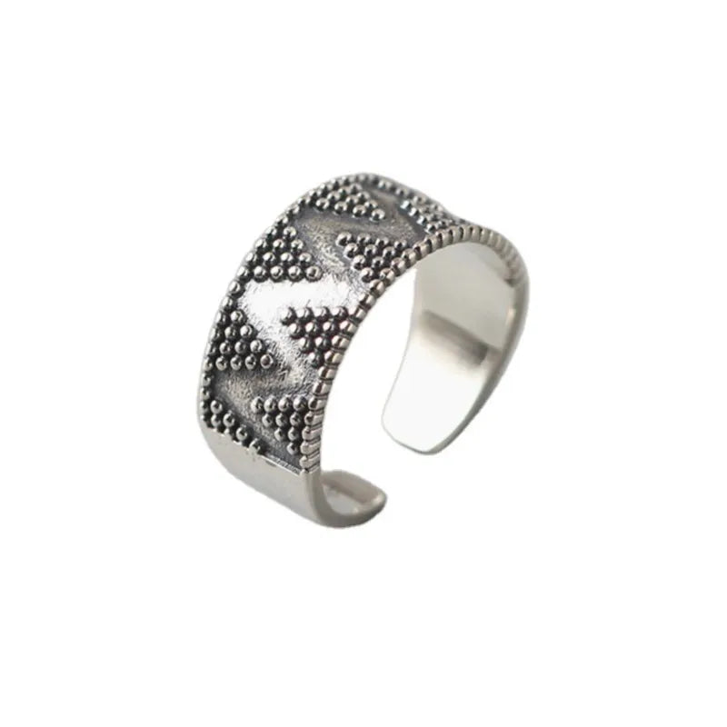 Romantic Silver Ring for Special Moments