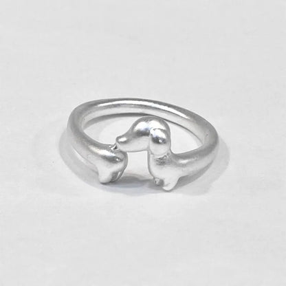 Charming Silver Ring for Any Occasion