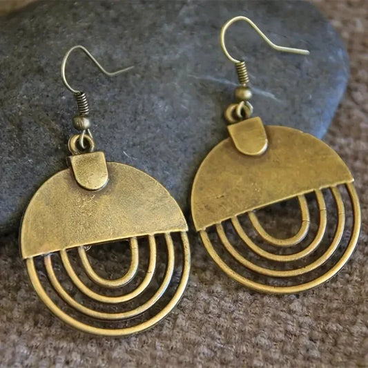 Stunning Gold Earring for Daily Wear