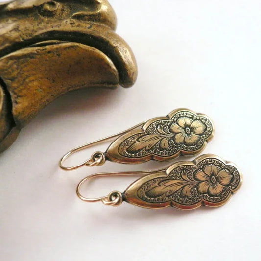 Vintage Handmade Gold Earring