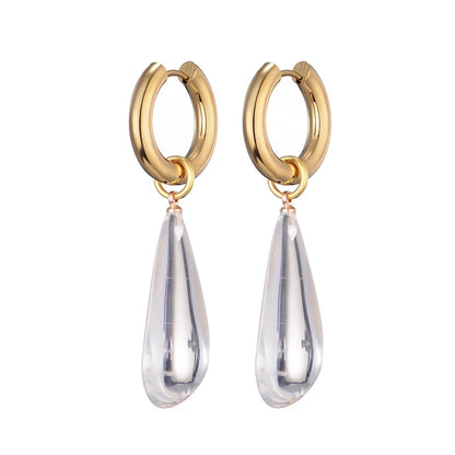 Romantic Gold Earring for Special Moments