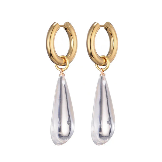 Romantic Gold Earring for Special Moments