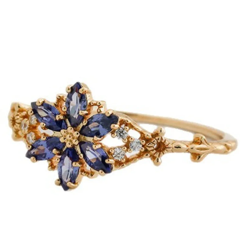 Stunning Gold Ring for Daily Wear