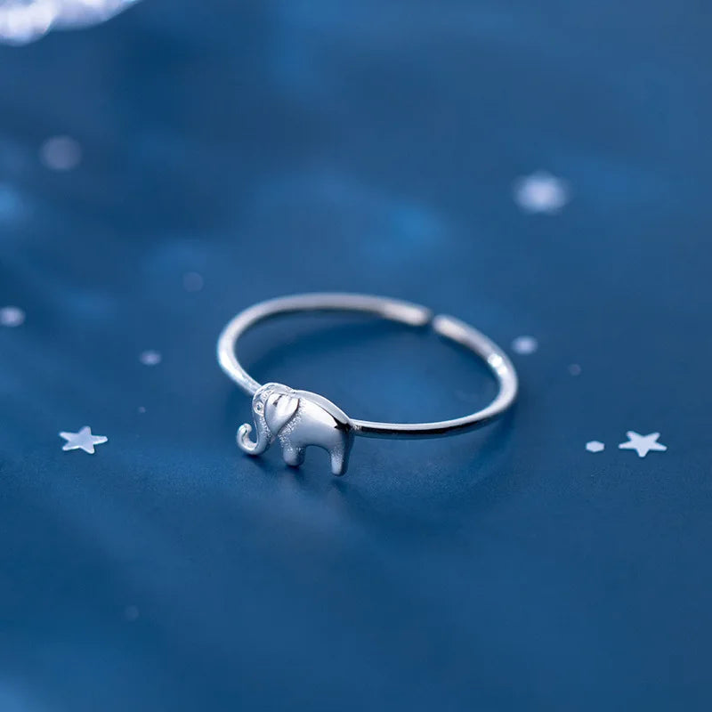 Elegant Silver Ring for Every Occasion