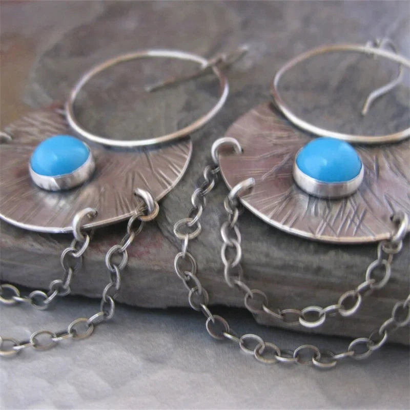 Elegant Silver Earring for Every Occasion