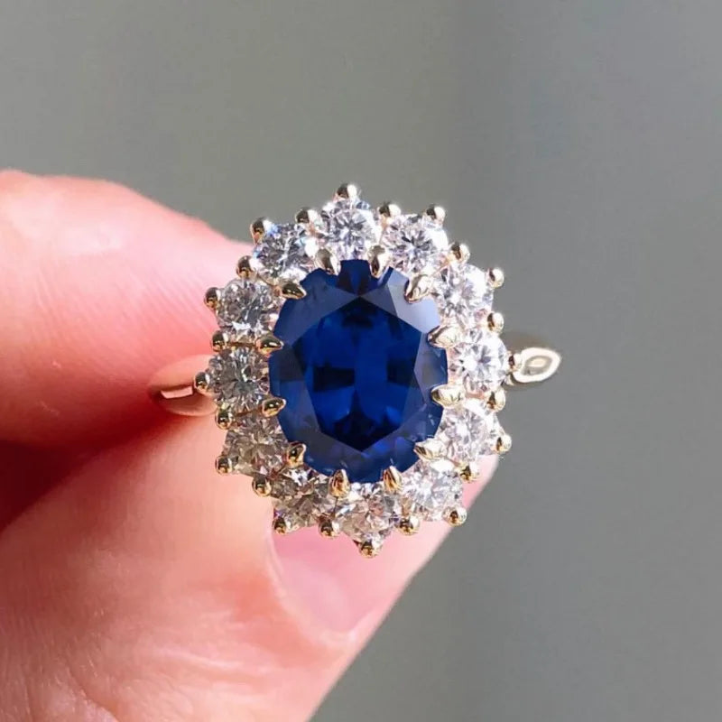 Beautiful Gold Ring with Unique Style